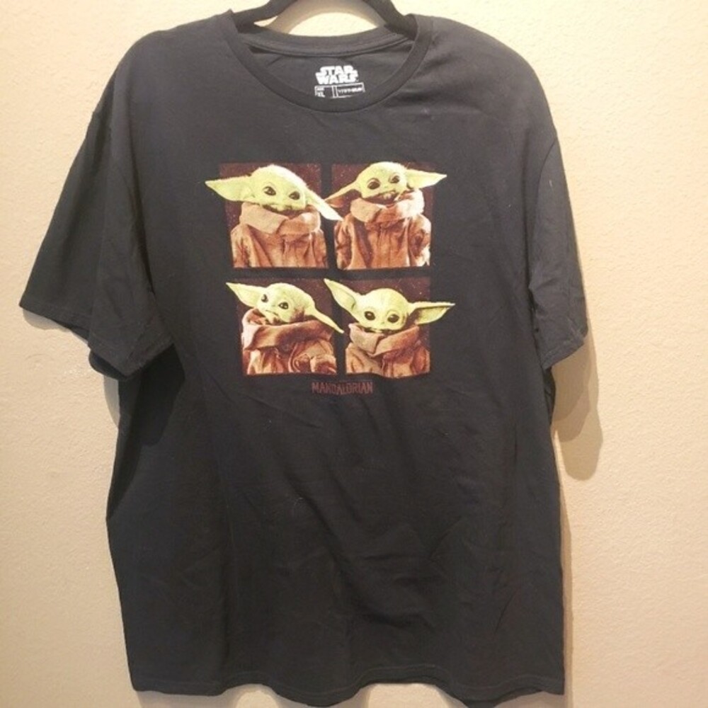 Star Wars Mandalorian Grogu Tee Size XL